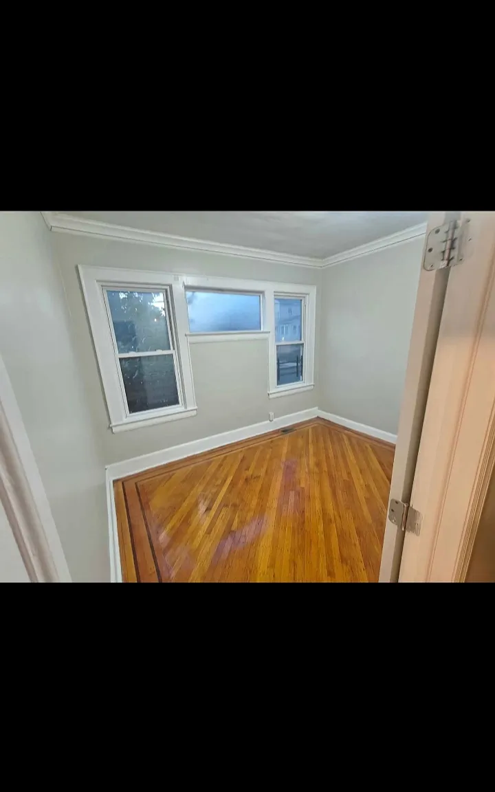 3 bed, $2,150 — Photo 4