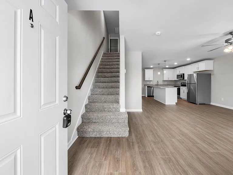2201 Eldos Trace Cir — Photo 10