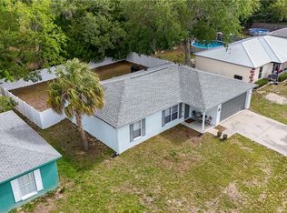 6621 W Robin Ln, Homosassa, FL 34448