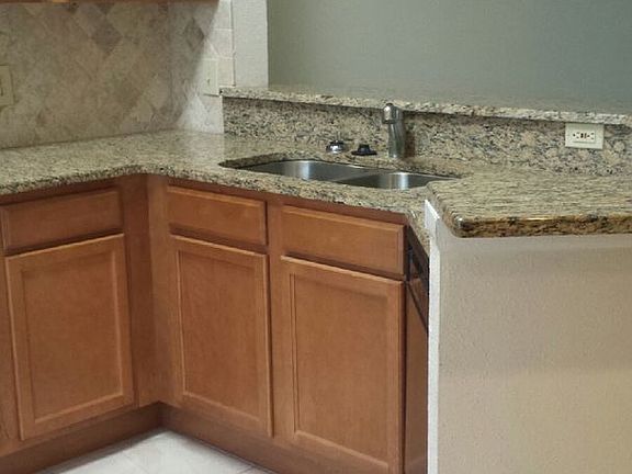 4th image of 7807 Sugar Brook Ct #7807