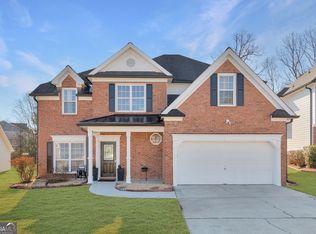 3315 Wellbrook Dr, Loganville, GA 30052