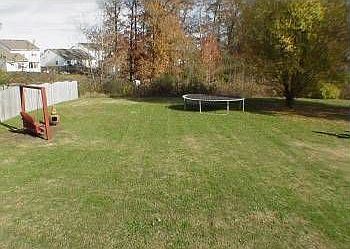 3rd image of 2940 Steamboat Dr