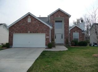 418 Terry Dr, Columbia, IL 62236