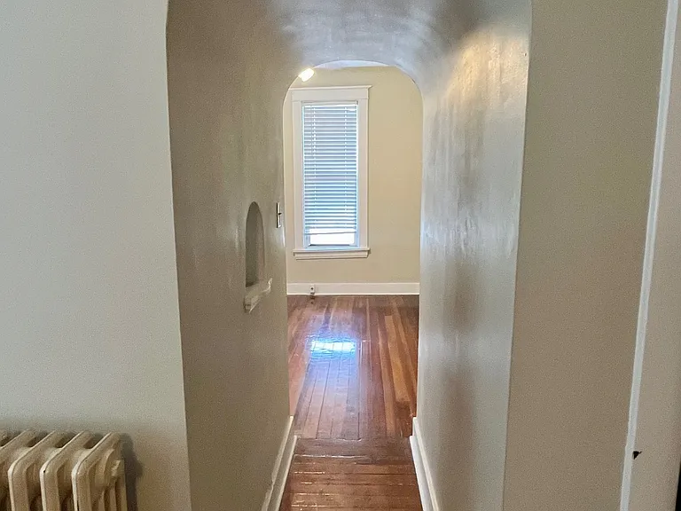 614 S 5th St #1 — Photo 7