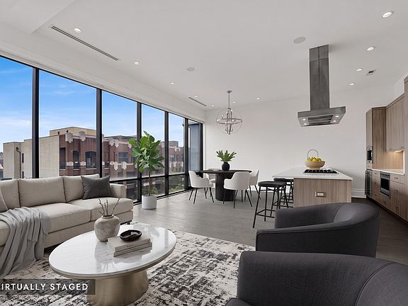 3rd image of 1404 W Chicago Ave #4