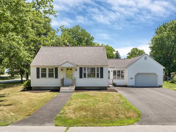 2 Cape Lane, Exeter, NH 03833