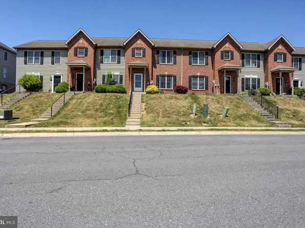 1953 Ashley Dr #129, Chambersburg, PA 17201