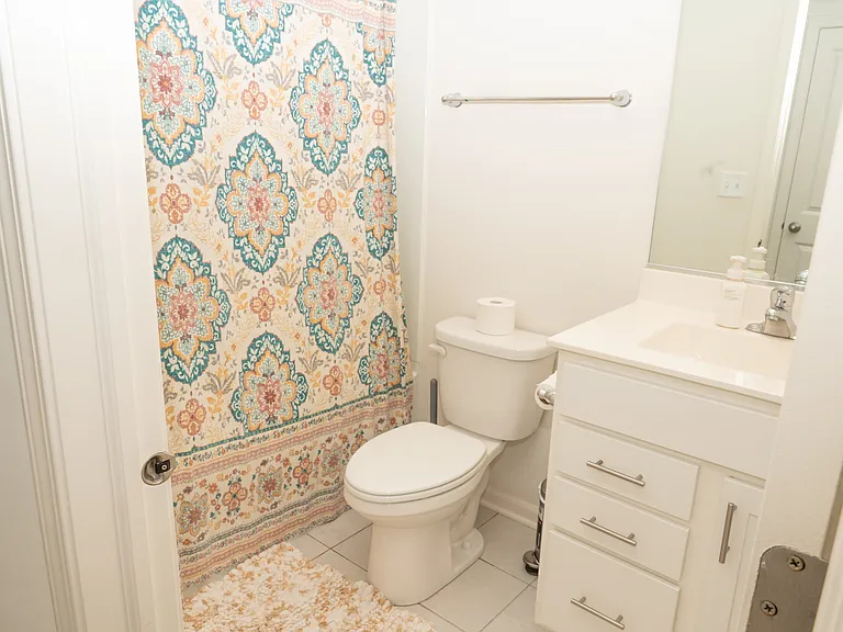 2204 Venture Dr — Photo 11