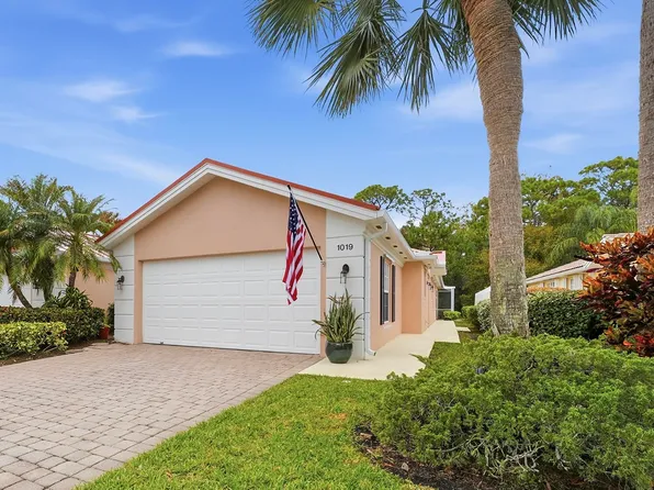 1019 SW Tamarrow Place, Stuart, FL 34997