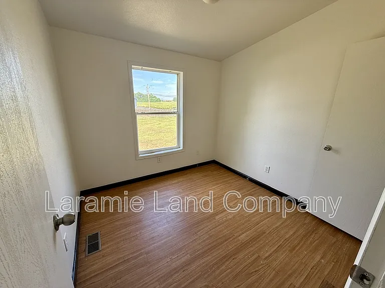 388 N Buchanan St #A — Photo 9