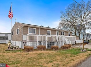 73 Dolphin Rd, Tuckerton, NJ 08087