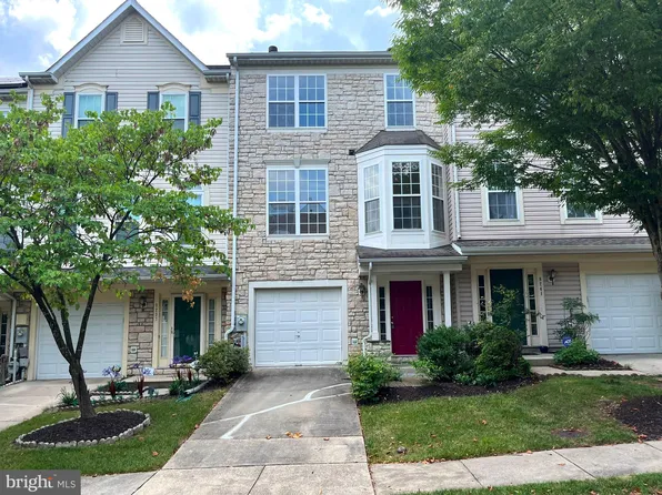 8239 Brooktree St, Laurel, MD 20724