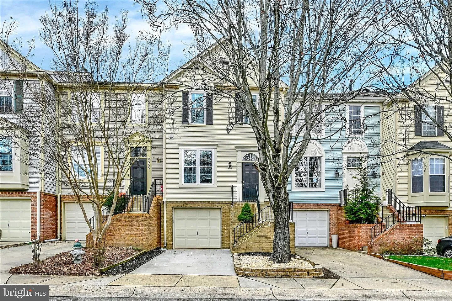 2331 Massanutten Dr photo 1