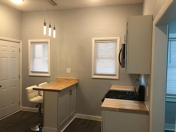 5th image of 608 Burnet Ave #2