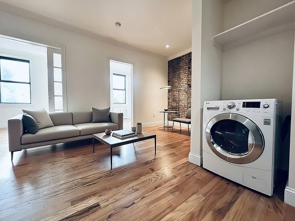 1st image of 338 E 55th St APT 4B