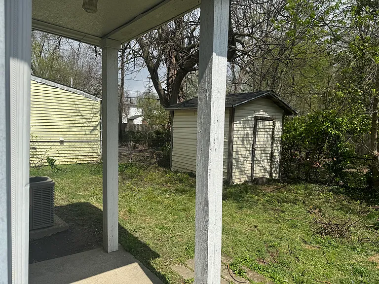 1155 S 36th St — Photo 9