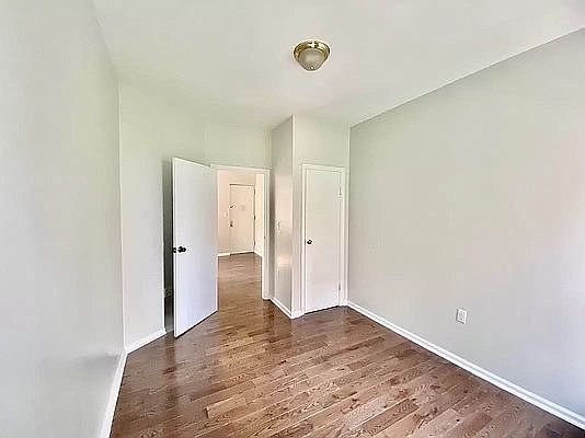 5th image of 105 W 137th St #16
