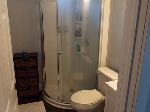 5th image of 617 Mlk St N APT 4