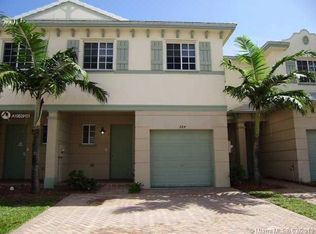 1991 Freeport Ln, Riviera Beach, FL 33404