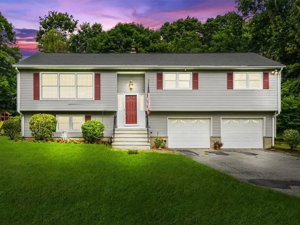 3 Watermelon Hill Road, Mahopac, NY 10541