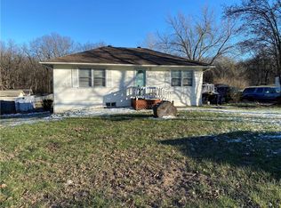 5601 NE Meadowbrook Rd, Kansas City, MO 64119
