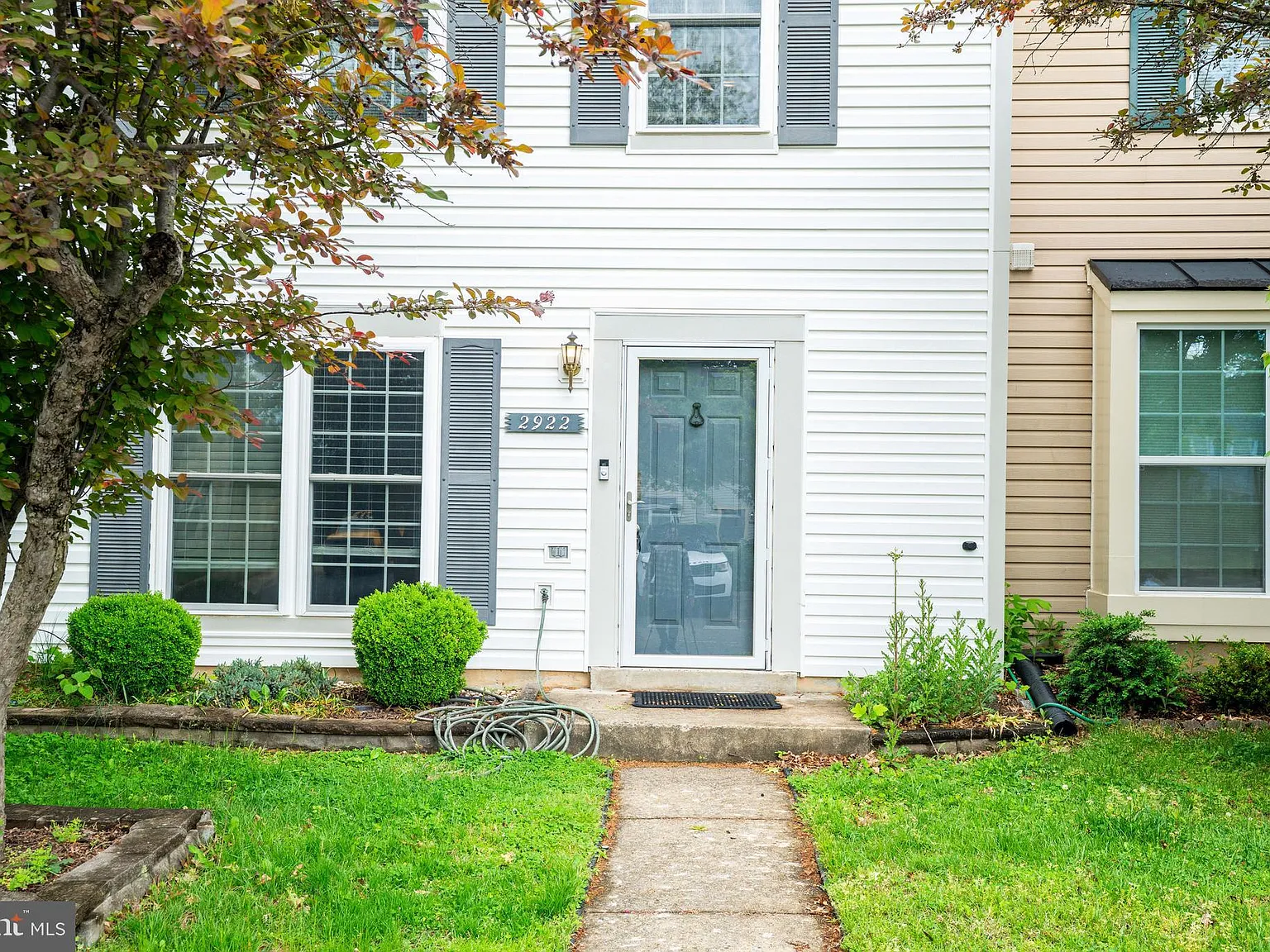 3 bed, 1.5 bath, 1134 sqft, $2,600 — Photo 4