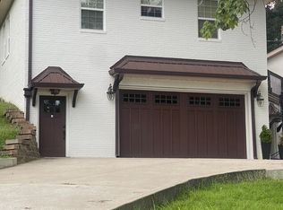 1303 Old Hillsboro Rd, Franklin, TN 37069