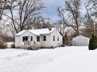 3685 Togo Rd, Wayzata, MN 55391