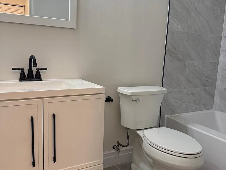 4610 Acton Ct — Photo 15
