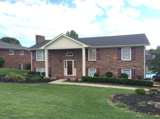514 Cloverdale Dr, Danville, KY 40422