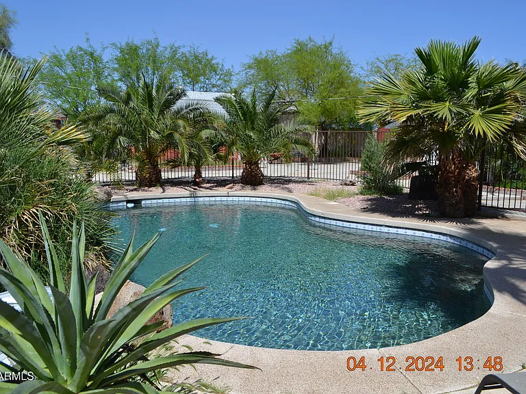 658 S Palo Verde Dr — Photo 35