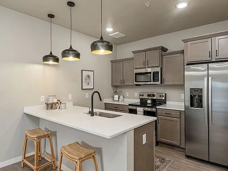 Farmstead Apartments — Photo 11