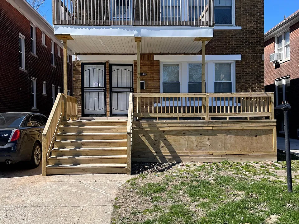 9103 Quincy Ave #1