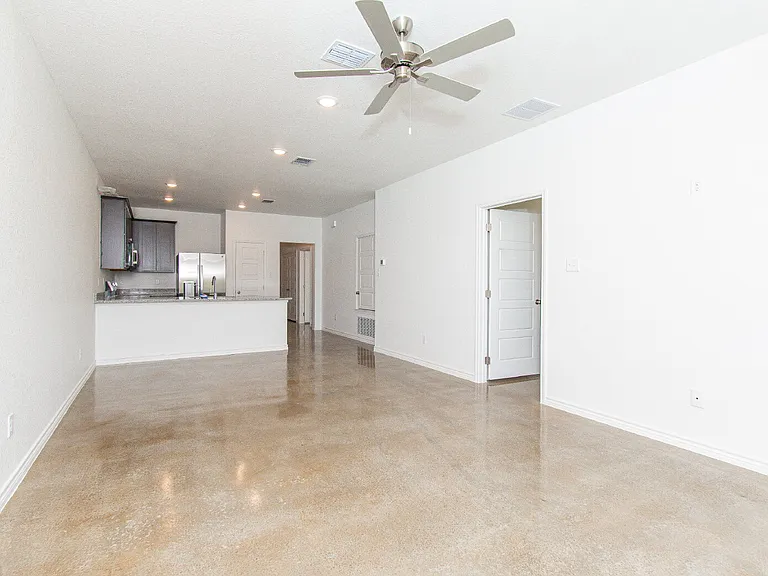 3903 American Elm Dr #A — Photo 12