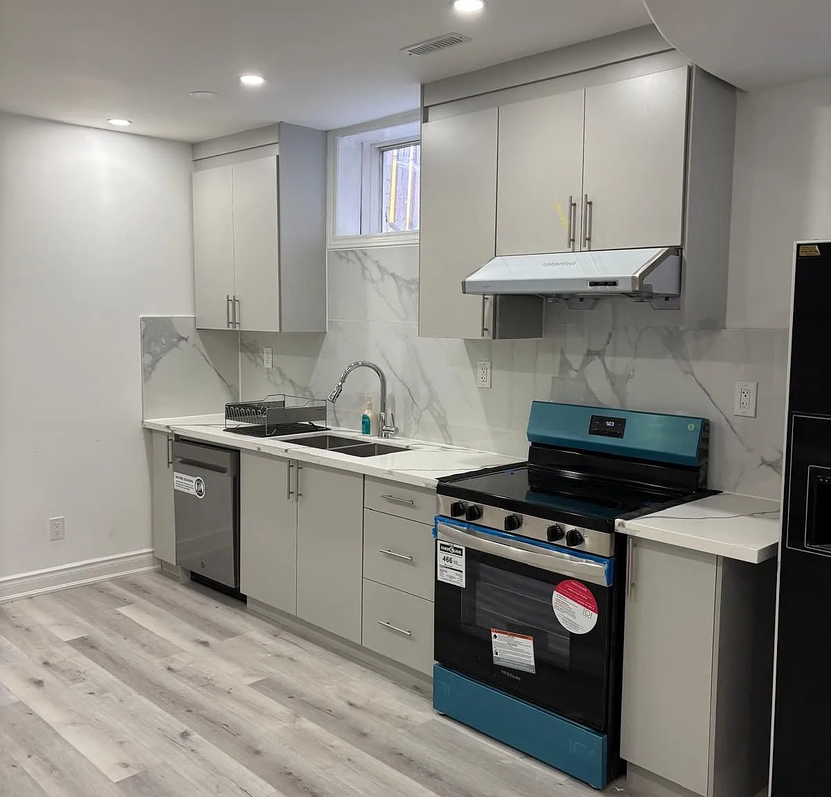 2 bed, $2,300 — Photo 2