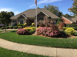 10837 Golden Maple Pl, Louisville, KY 40223