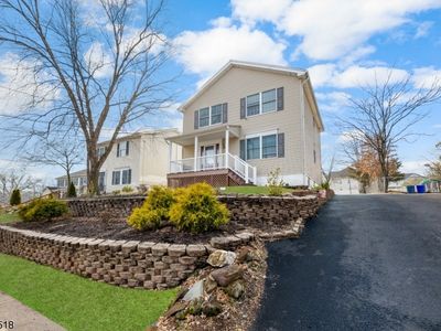 415 Raritan Ave, Raritan, NJ, 08869