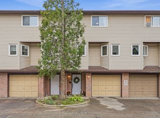 22 Bond St N #D, Brantford, ON N3R4G5