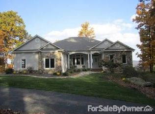 10947 Bottom Creek Rd, Bent Mountain, VA 24059