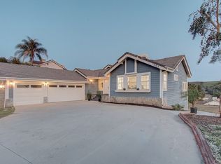1064 N Horseshoe Bnd, Walnut, CA 91789