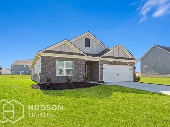 1109 Amadas Dr, Locust Grove, GA 30248