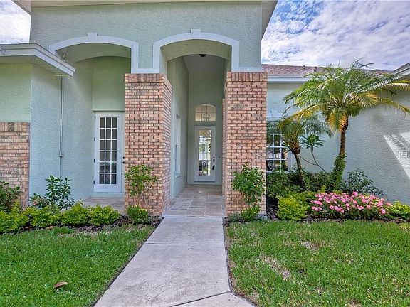 3rd image of 2816 Safe Harbor Dr