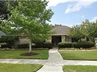 4002 W Valley Dr, Missouri City, TX 77459