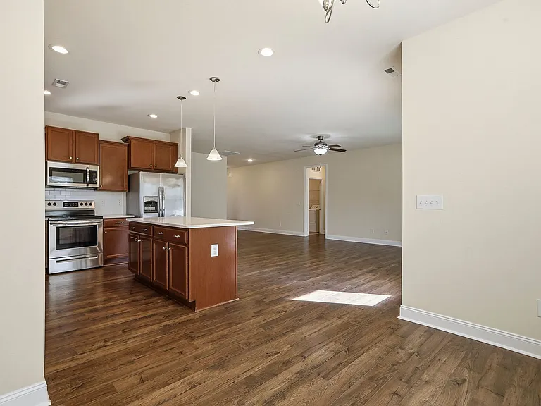 52 Woodwater Cir — Photo 22