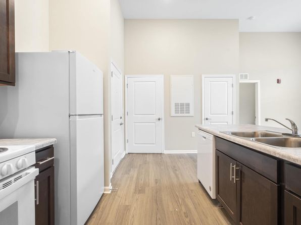 11424 Elokomin Ave #405