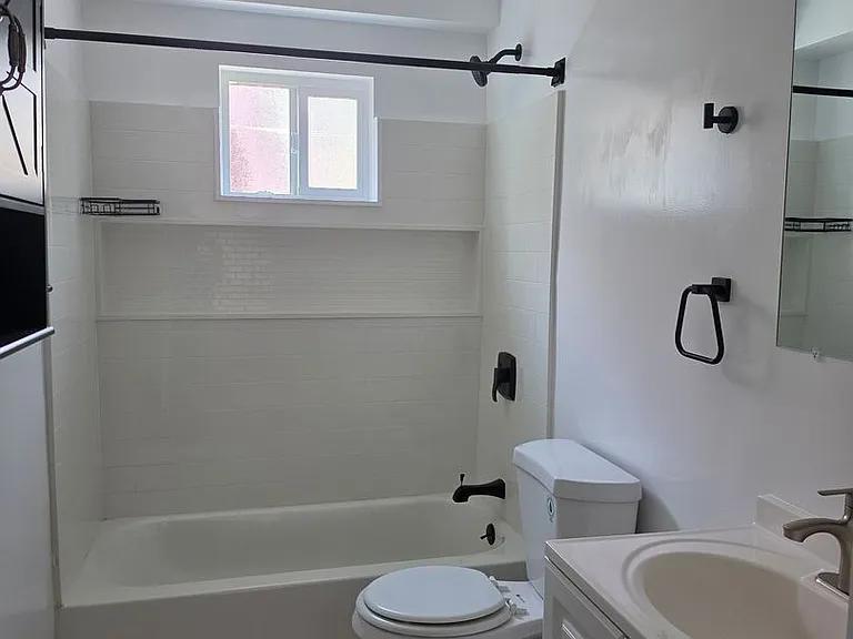 4707 Rosemead Blvd — Photo 6