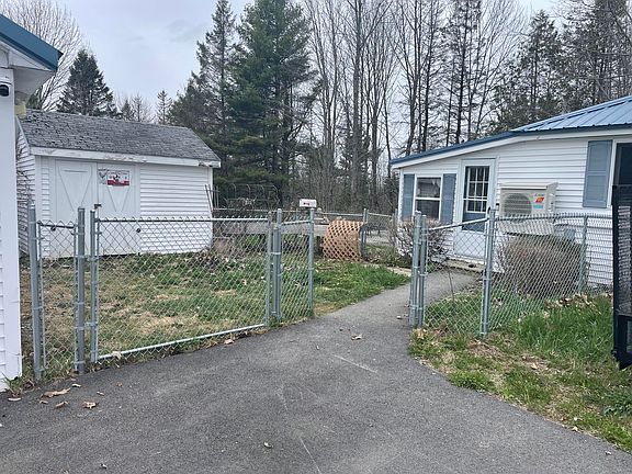 4th image of 186 Ellms Road