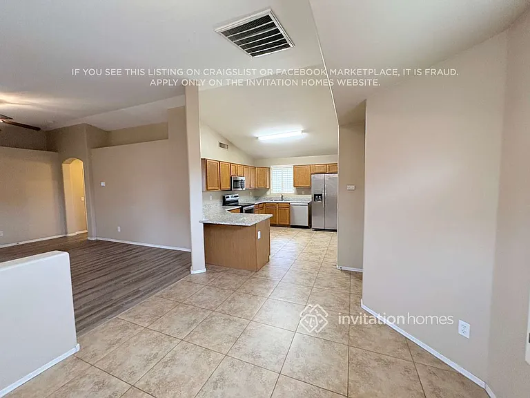 6551 E Auburn St — Photo 5