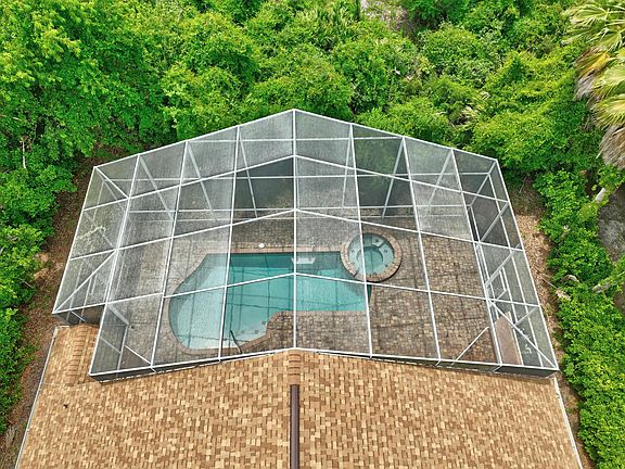 3rd image of 5 Saint Andrews Ct