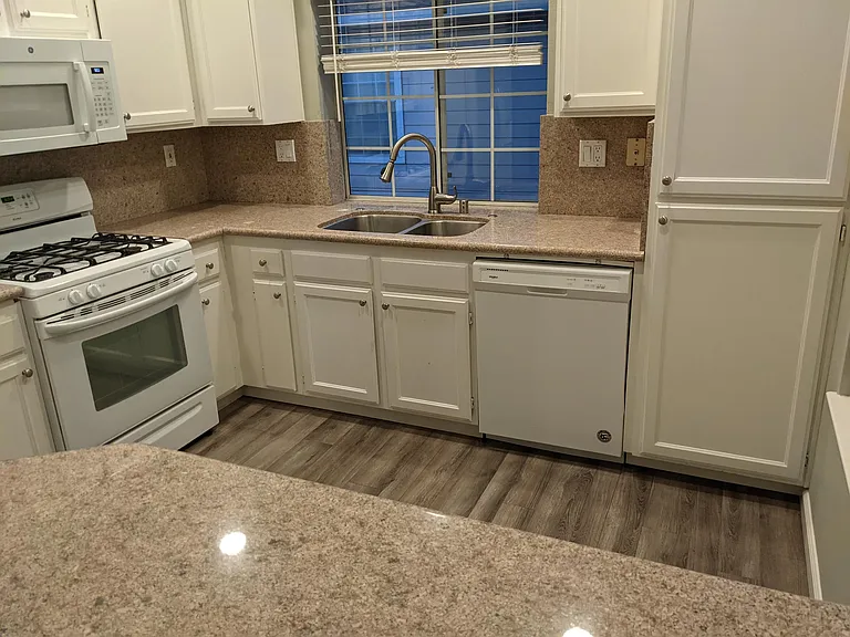 5443 Andromeda Cir — Photo 10